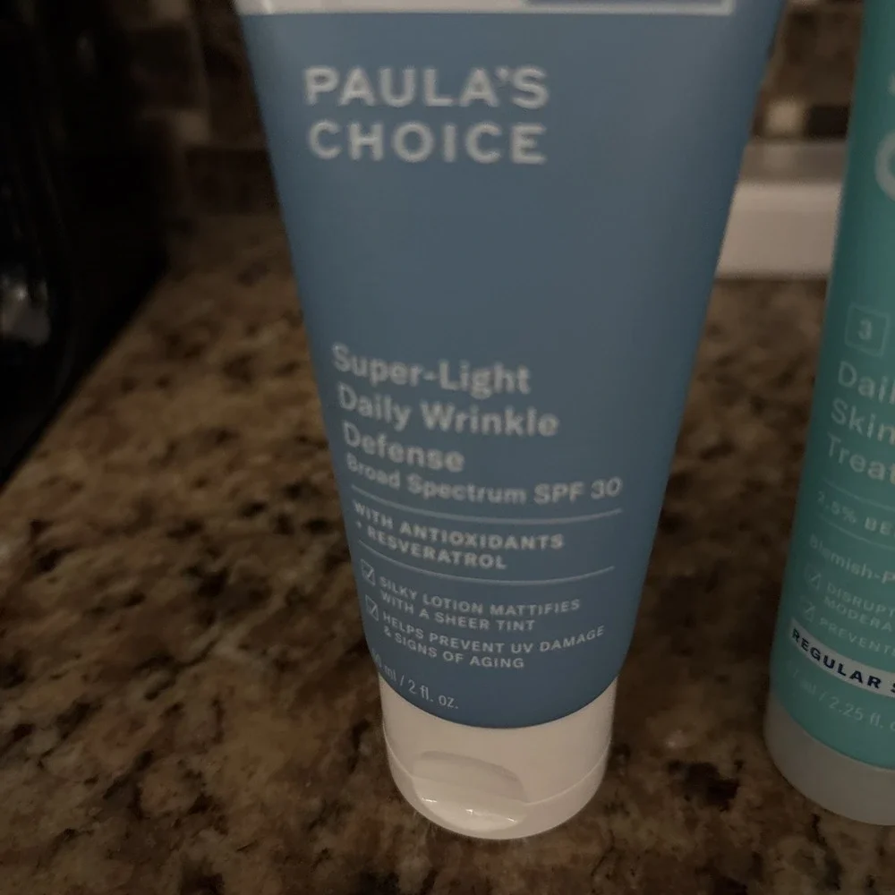 Paula's Choice Resist  Daily Wrinkle Defense + daily skin clearing 2.25 oz NWOB